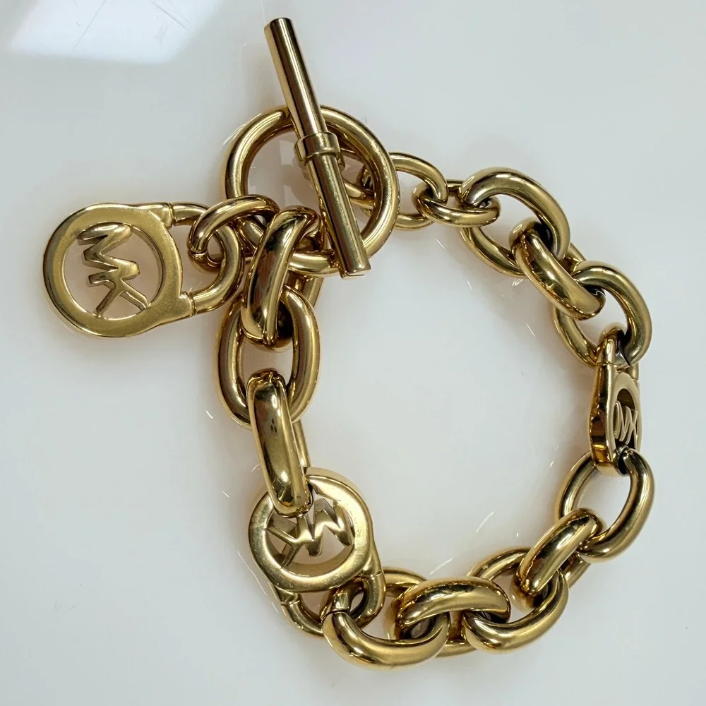 Michael Kors Gold Tone Chunky Chain Bracelet MK Logo Toggle Clasp 6.5